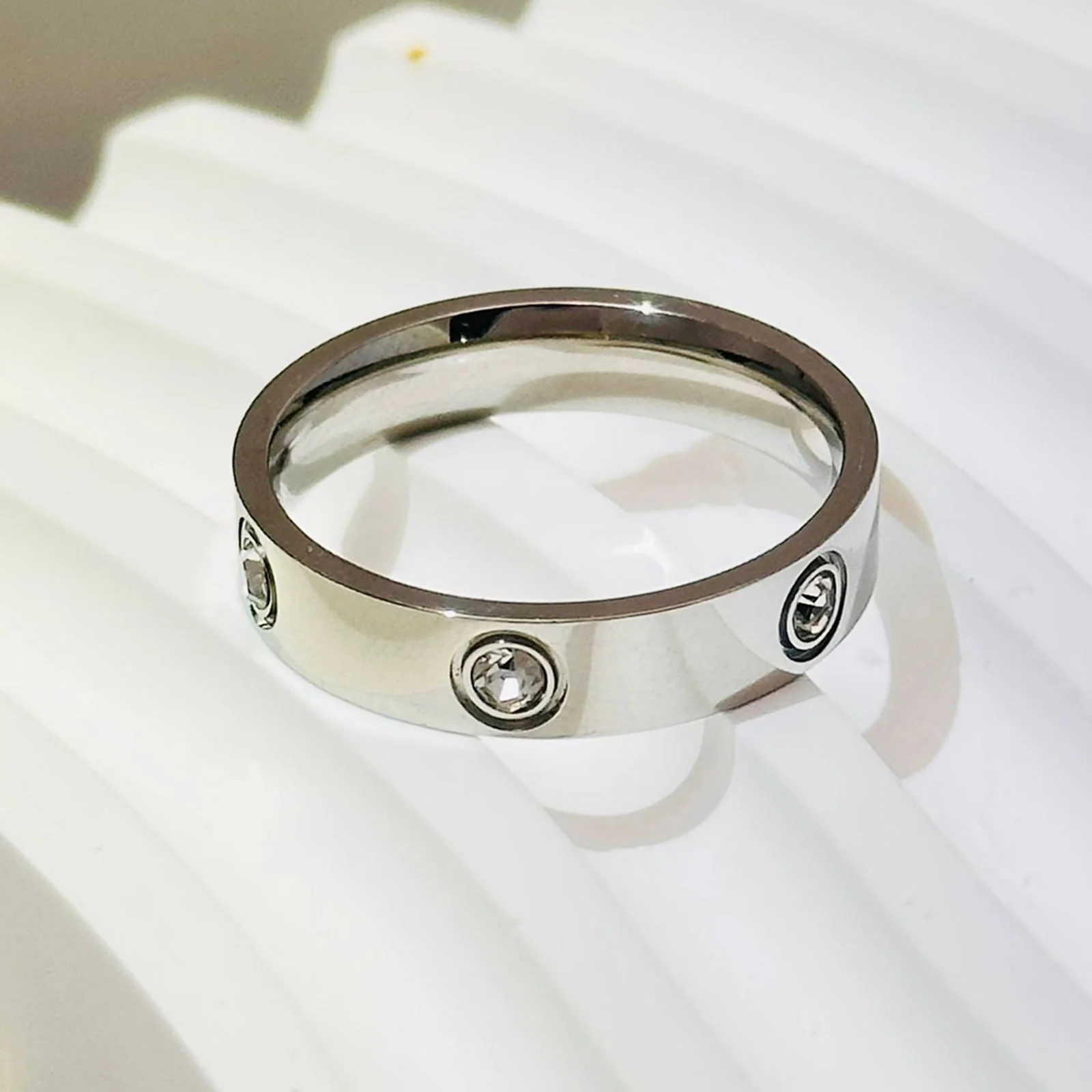 The Calming Ring | White Gold 18k - Image 3