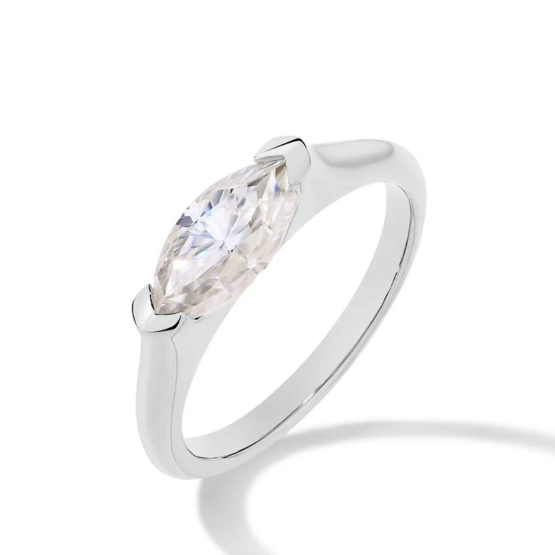 Hailey Playa Thin Ring | White Gold 18k