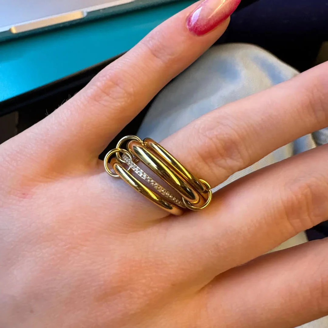 Ivana Minimalist Stacked Four Band Ring - Image 4
