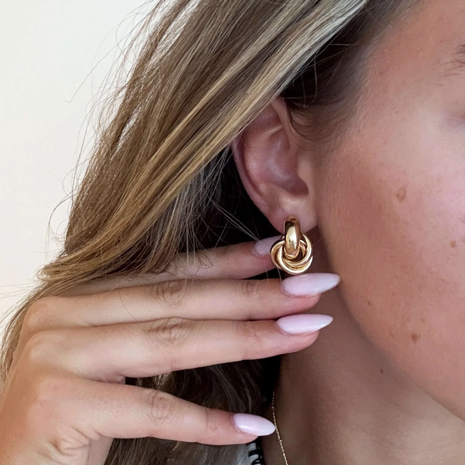 Timeless Twist Knot Stud Earrings - Image 2