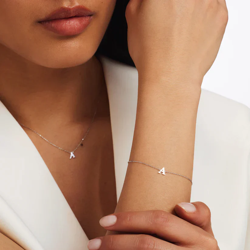 Vita Signa Initial Bracelet | White Gold 14k - Image 4